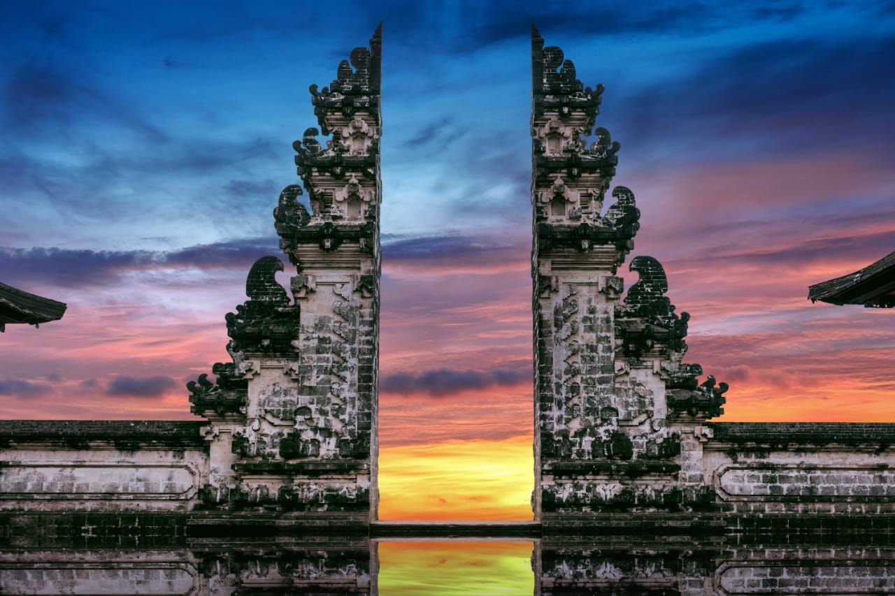 Menakjubkan! 7 Destinasi Wisata Terpopuler di Indonesia yang Wajib Dikunjungi