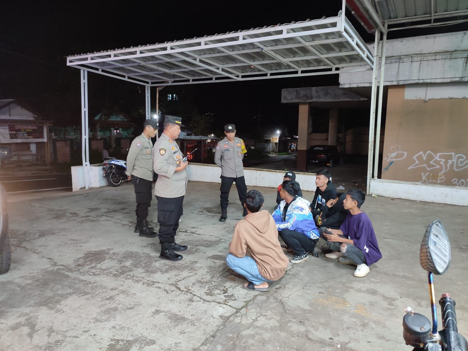 Puluhan Anggota Geng Motor Di Garut Diciduk Polisi Bersama 80 Pelajar ...