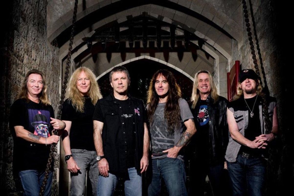 Band Iron Maiden  Paling Sukses  yang Menjual Lebih dari 100 Juta Album di Seluruh Dunia