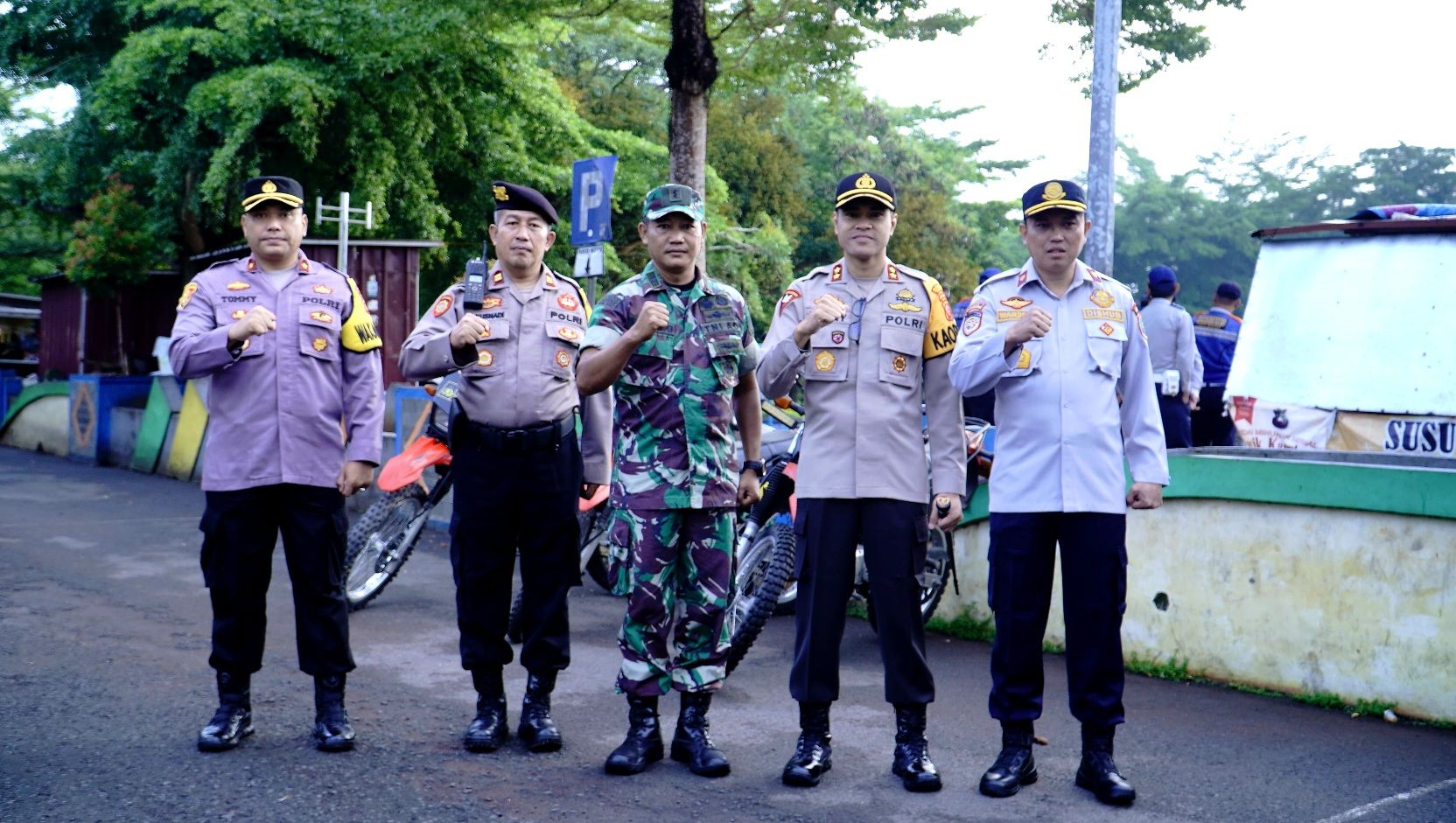 Kapolres Banjar, AKBP Danny Yulianto pimpin pengamanan kampanye terbuka paslon 01 di Tamkot Lapang Bhakti Banjar, Minggu (28/1/2024).
