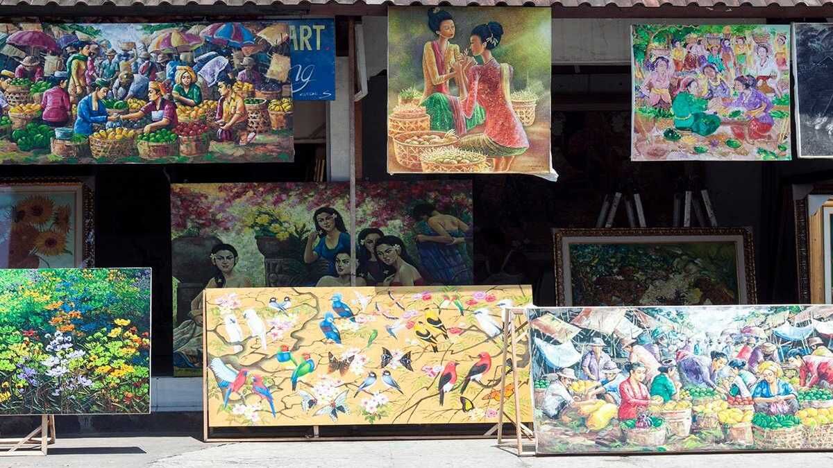Aneka lukisan di Pasar Seni Sukawati