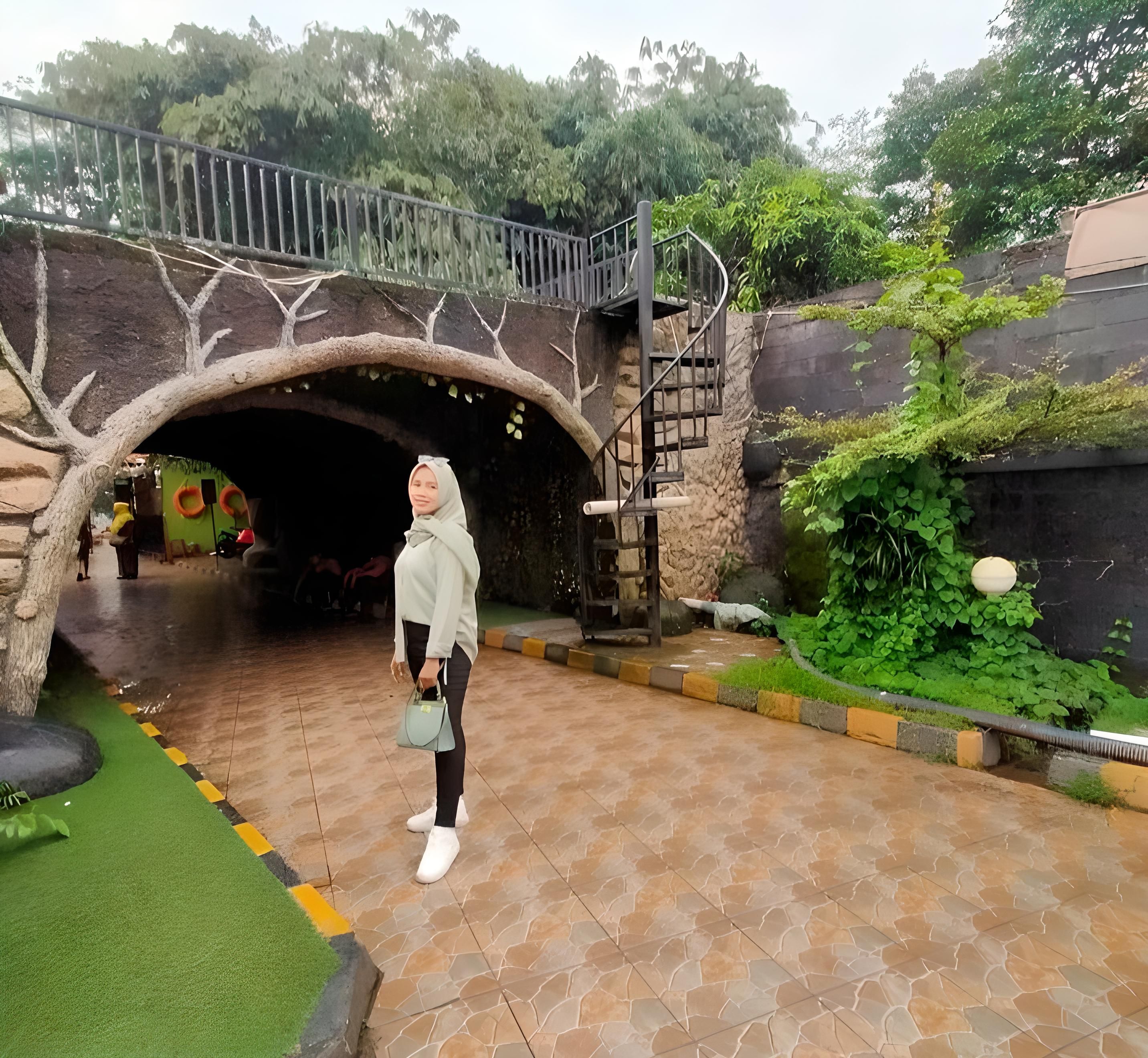 Taman Wisata Wana Griya Ciseeng Bogor Jawa Barat