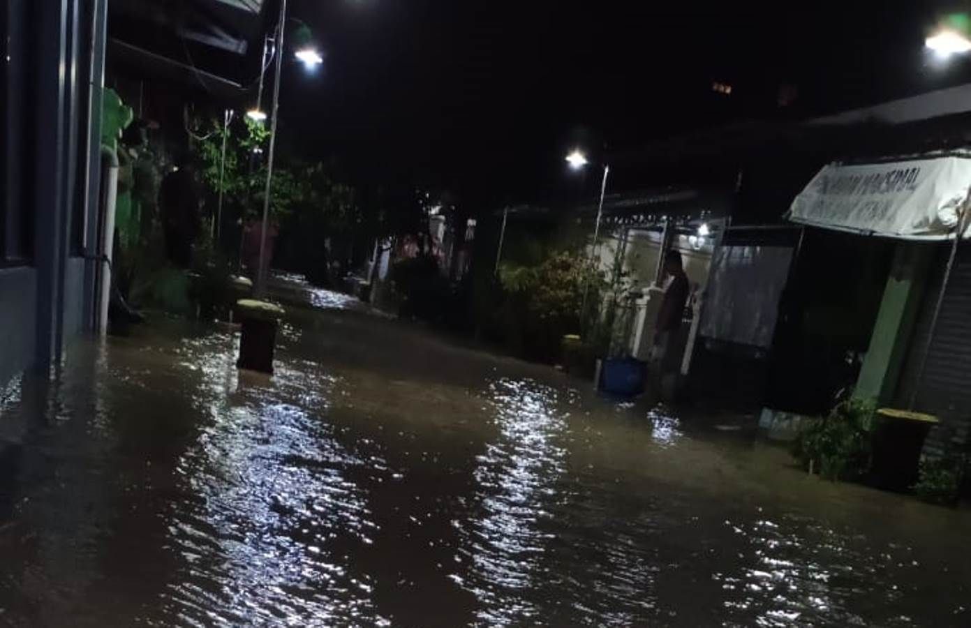 Banjir yang menggenangi Perumahan Asabri Kalongan Purwodadi.