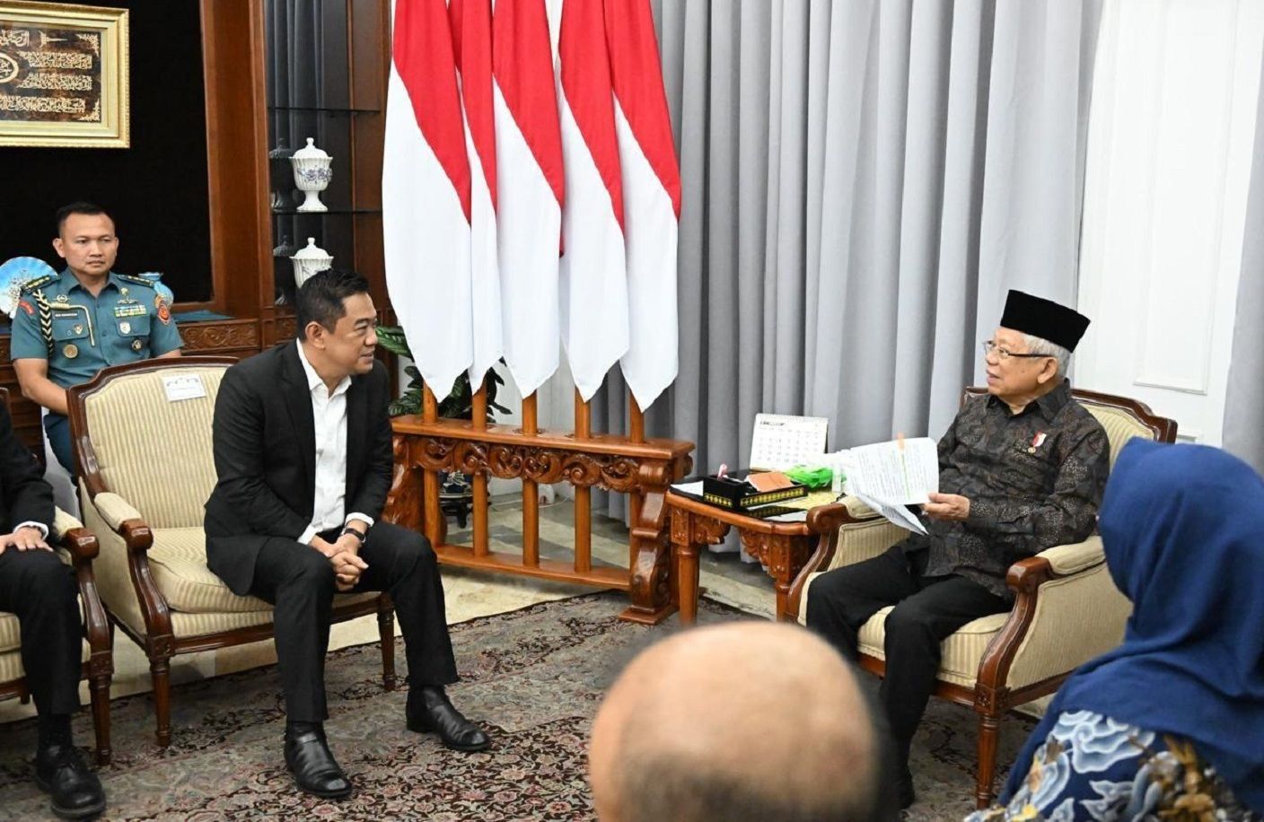 Wapres Maruf Amin saat menerima audiensi Dewan Pengurus Pusat ALFI di Kediaman Resmi Wapres, Jakarta Pusat, Selasa (20/2/2024). Sumber: ALFI