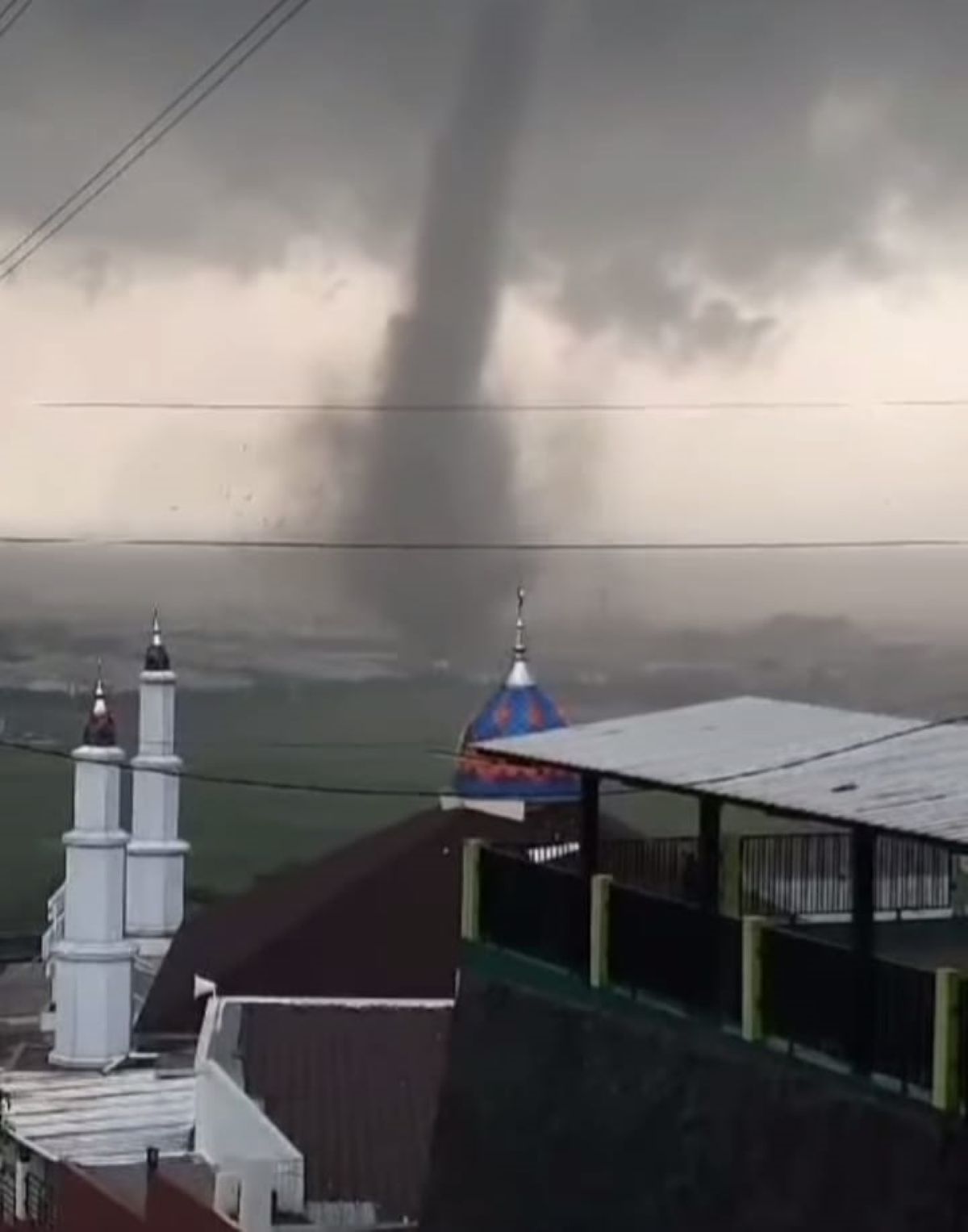 Tornado di Rancaekek, BMKG ungkap penyebab angin puting beliung