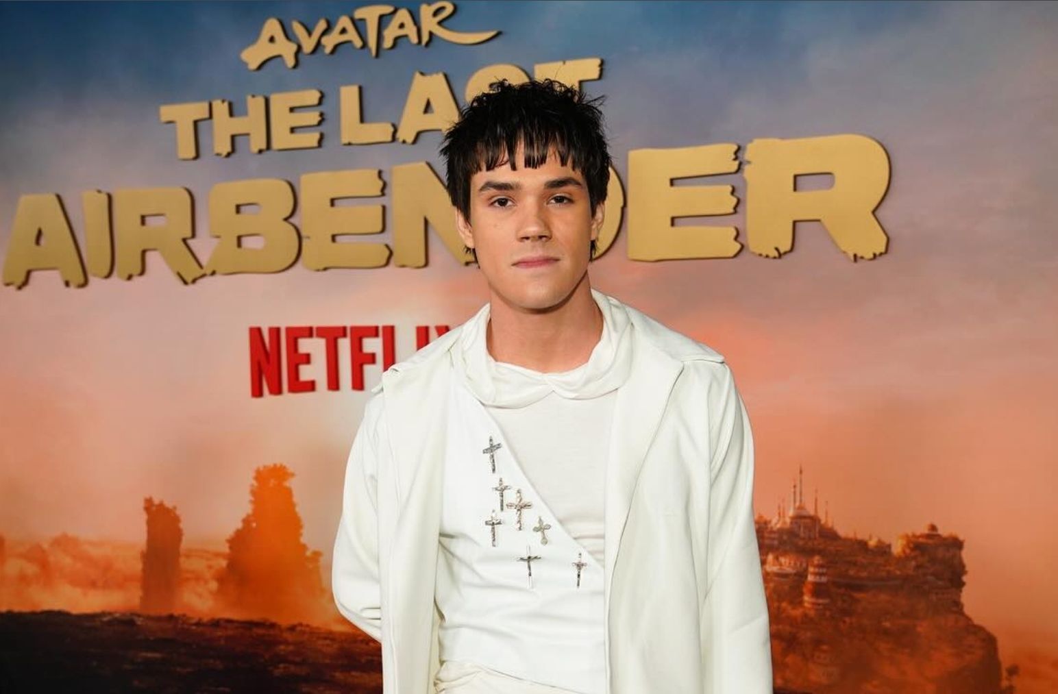 Ian Ousley pemeran Sokka di Avatar The Last Airbender 2024.*