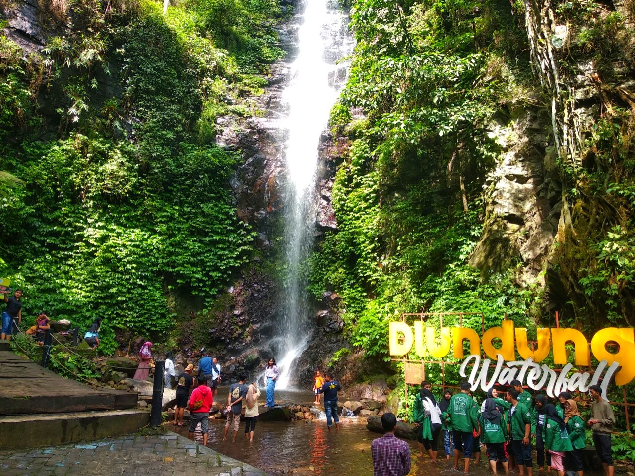 Air terjun dlundung waterfall pacet Mojokerto 