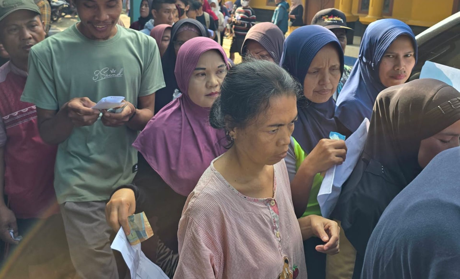 Gerakan Pangan Murah di halaman Kantor Dinas Ketahanan Pangan dan Perikanan (Dispakkan) Kabupaten Bandung di Kompleks Pemkab Bandung, Jumat 1 Maret 2024