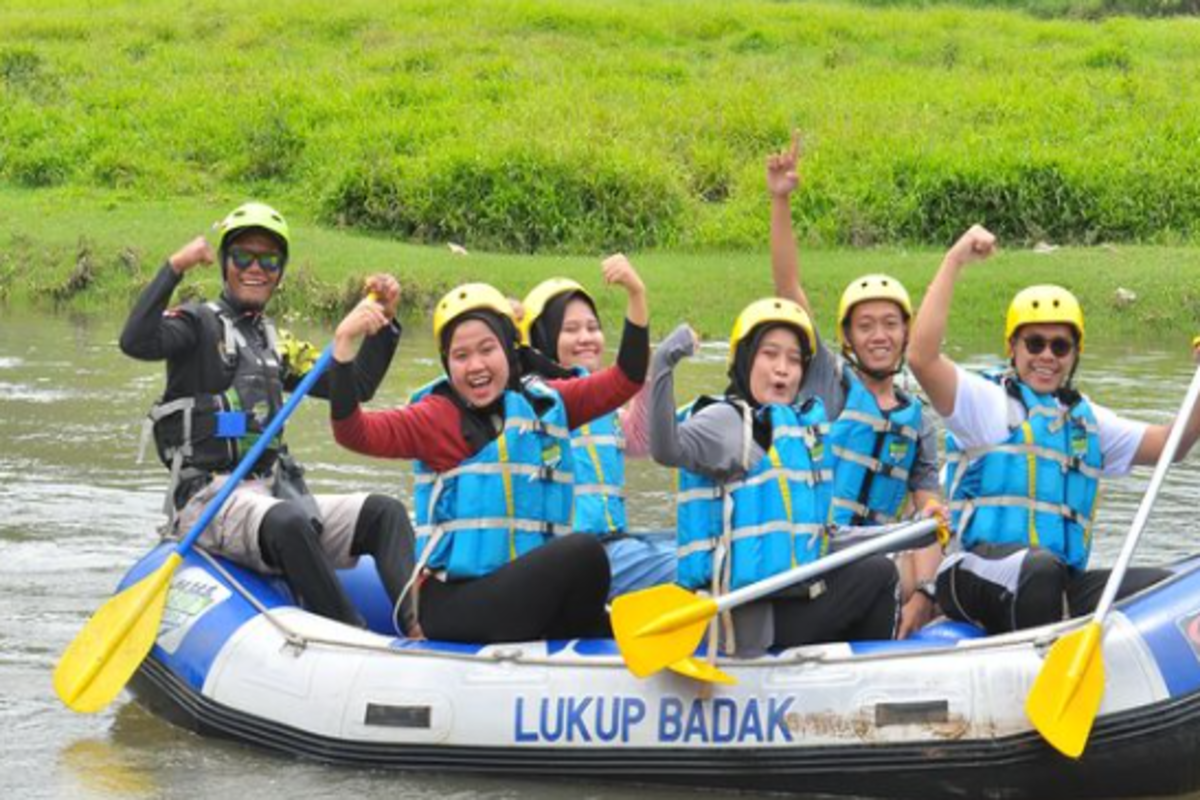 Destinasi wisata arung jeram Lukup Badak di Aceh Tengah.