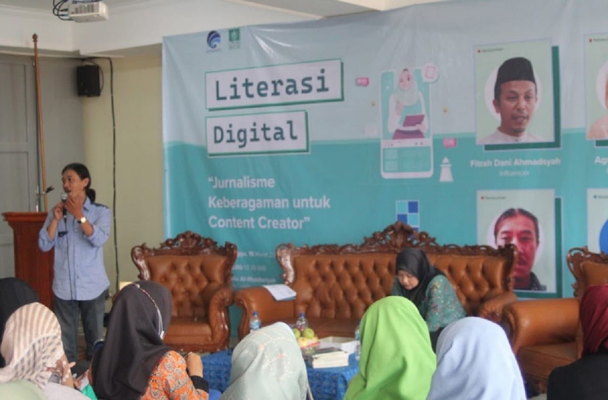 SSeminar literasi digital jurnalisme keberagaman di Kampus STAI Al-Musdariyah Kota Cimahi Jawa Barat, Minggu 10 Maret 2024.*/Kabar-Priangan.com/Dok. Panitia