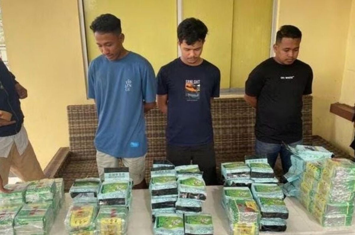 Tersangka jaringan pengedar narkoba yang berhasil ditangkap di Pelabuhan Bakauheni Lampung.