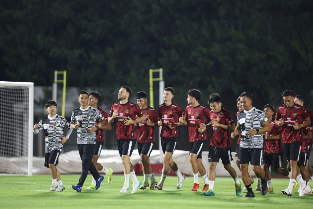  Menjelang pertandingan Timnas Indonesia vs Vietnam pada Babak Kualifikasi Piala Dunia 2026, Skuad Garuda berlatih di Jakarta, Senin 18 Maret 2024 malam.*/PSSI 