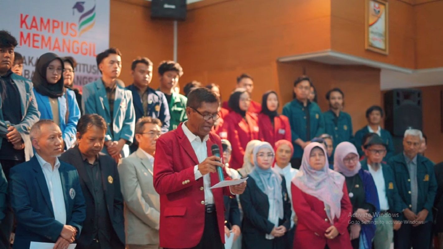 Dialog Kebangsaan Guru Besar dan Akademisi Se-Bandung Raya yang bertajuk Kampus Memanggil: Penegakan Konstitusi dan Keadaban Berbangsa