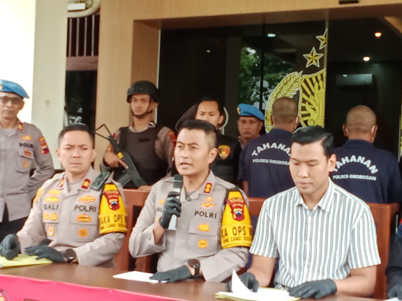 Kapolres Grobogan AKBP Dedy Anung Kurniawan mengatakan seluruh barang bukti yang diamankan ini harus segera dimusnahkan.