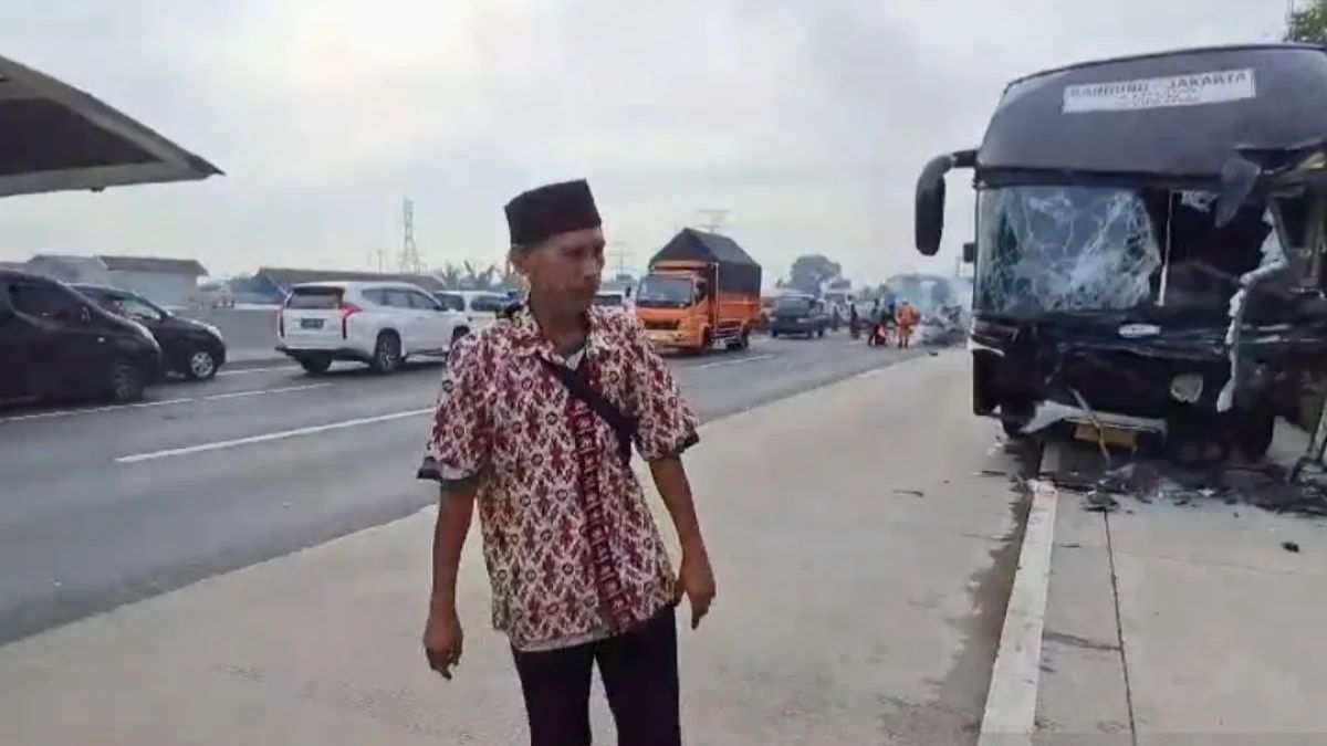 Heri, Sopir bus Primajasa yang terlibat kecelakaan maut di KM 58 jalan Tol Jakarta-Cikampek, Jawa Barat.