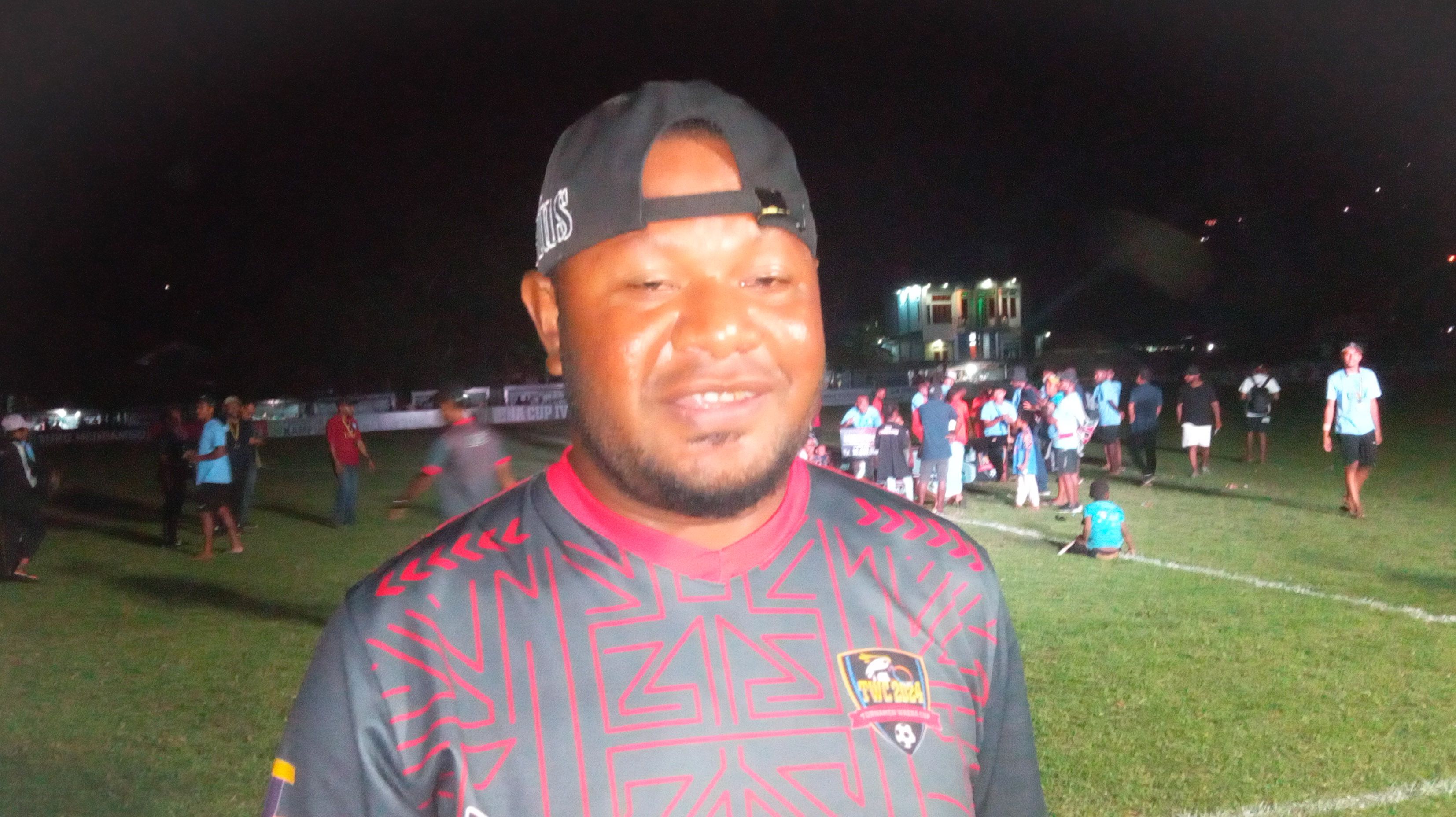 Ketua Panitia Turnamen Waena Cup IV 2024, Steven Hendambo (Portal Papua) Silas Ramandey