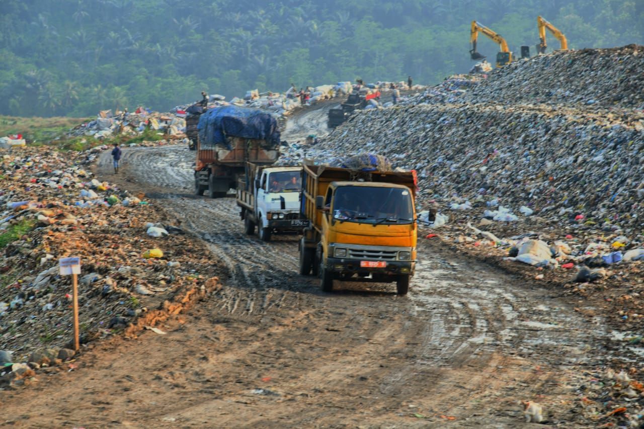 Kondisi pengelolaan sampah di TPA Sarimukti 