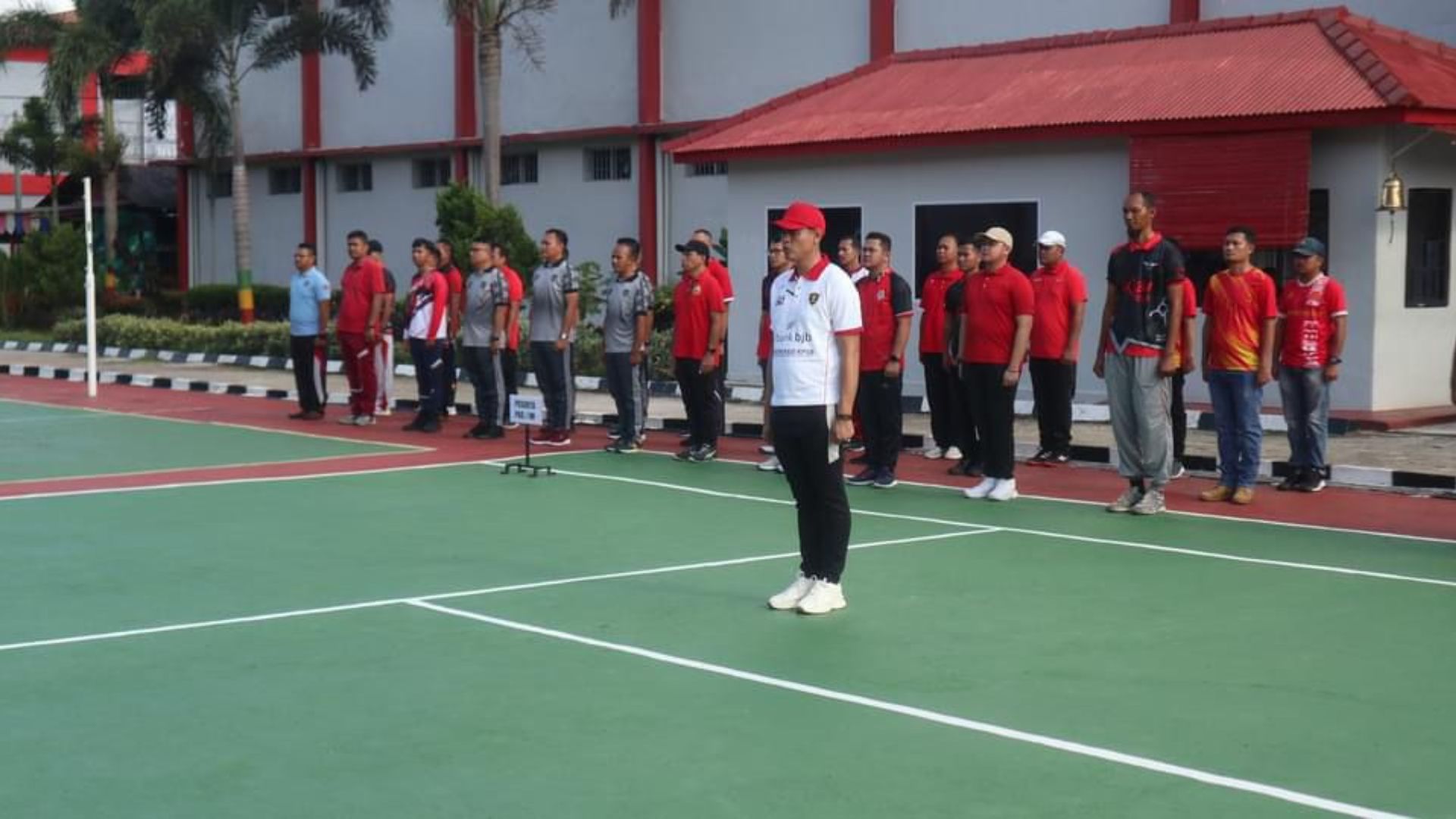 KPLP Lapas Narkotika Tanjungpinang, Syahrinaldi selaku komandan upacara Pekan Olahraga Pemasyarakatan