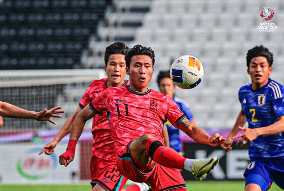 Pertandingan Jepang vs Korea Selatan dalam Piala Asia U23 2024 dimenangi Korsel skor 1-0. Korsel akan menghadapi Timnas Indonesia U23 di babak perempat final.*/Instagram/thekfa