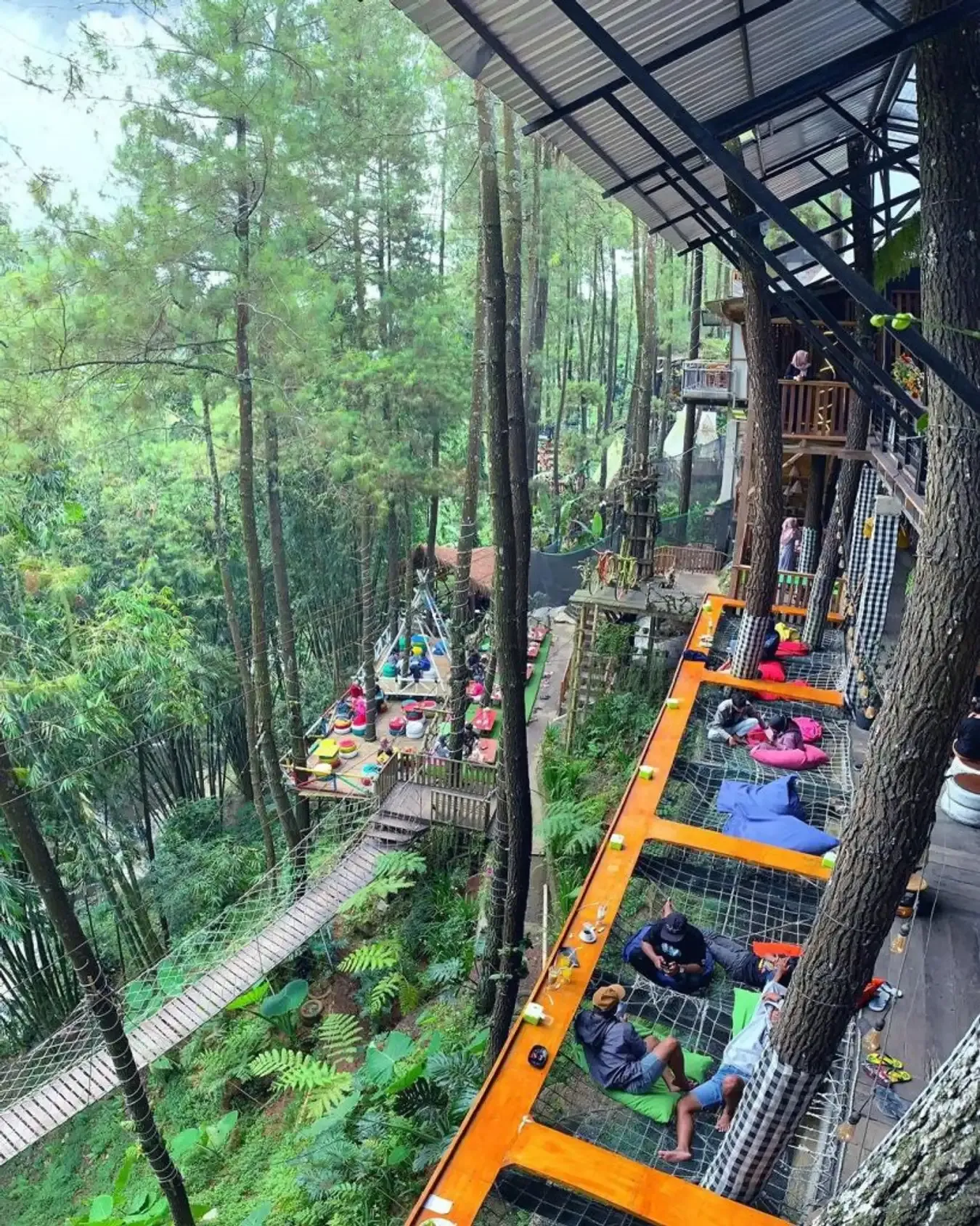 Rumah Bunga Cafe & Resto di Pasuruan. /Instagram/rumahbunga_cafe