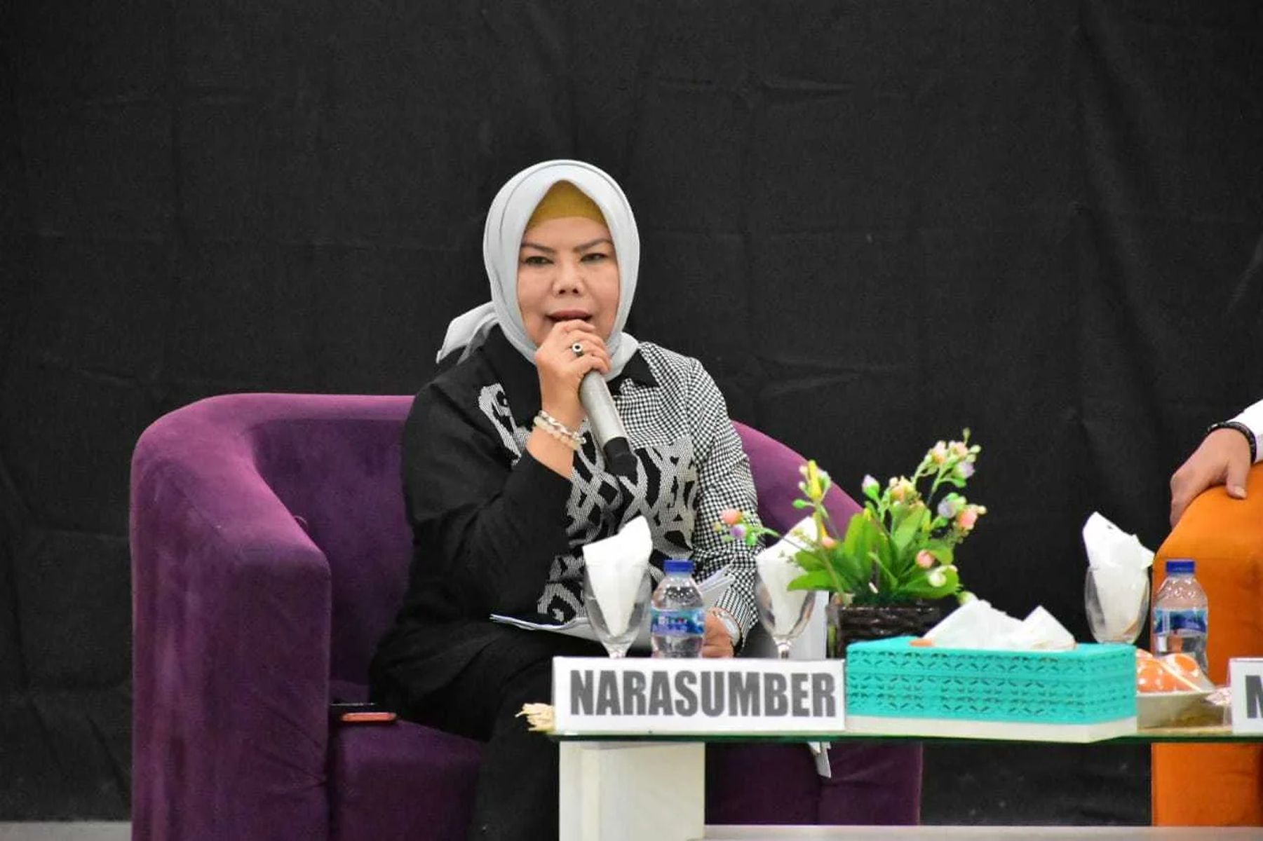 Idah Syahidah Satu-satunya Sosok Perempuan yang Digadang Maju Bakal Calon Gubernur Gorontalo, Kekayaannya Kalahkan Nelson Pomalingo
