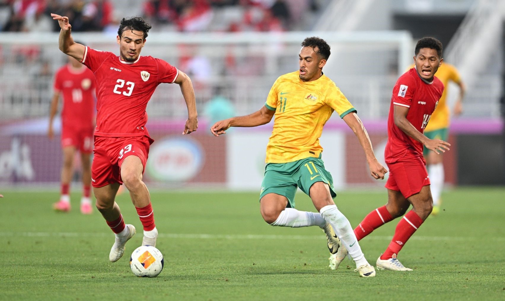 Nathan Tjoe-A-On saat berlaha di Stadion Abdullah bin Khalifa, Dhoa, Qatar pada ajang Piala Asia 2024./ PSSI