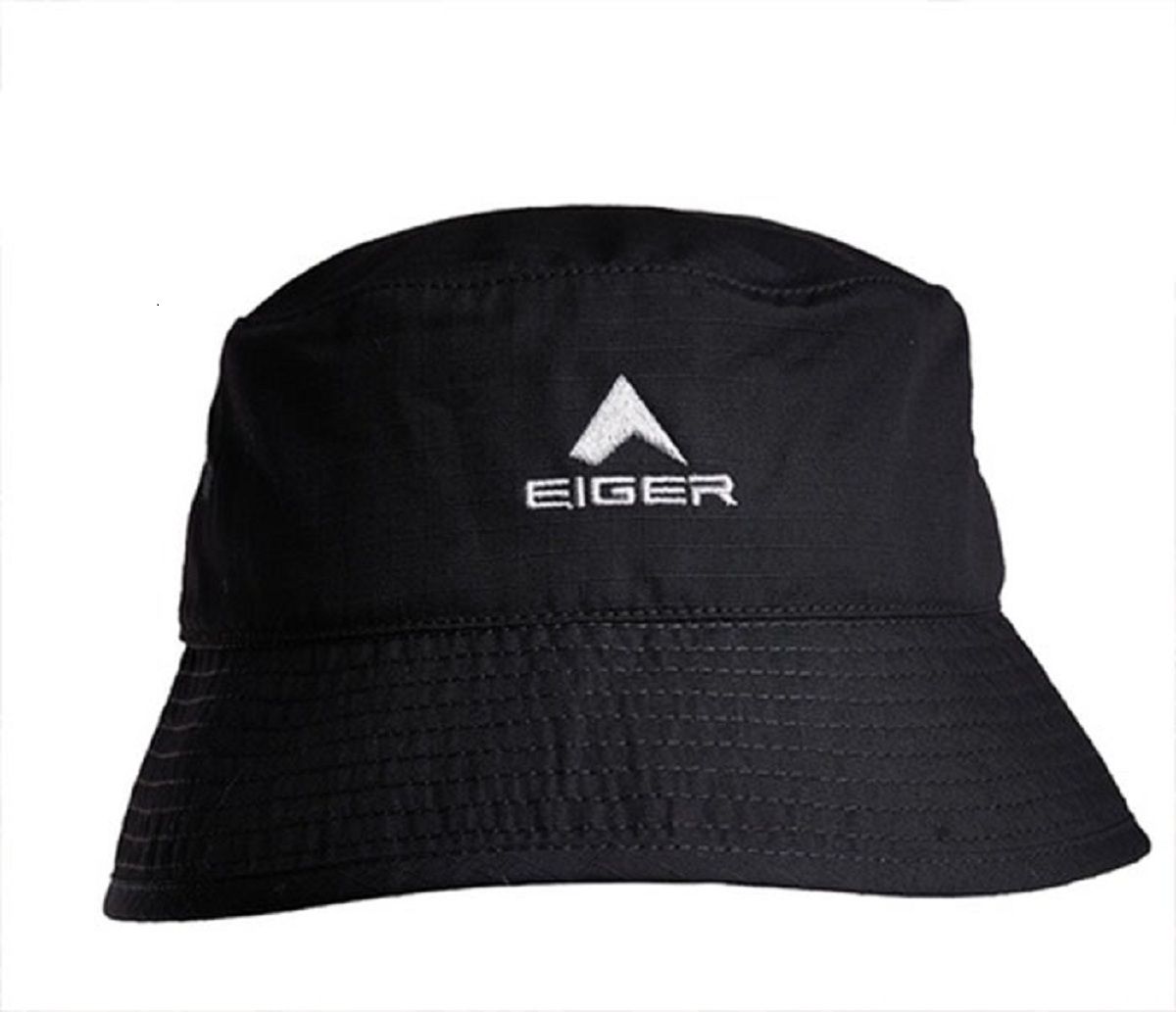 Topi Eiger, tidak hanya memberikan perlindungan dari sinar matahari, akan tetapi memberikan sentuhan gaya yang keren pada penampilan Anda.