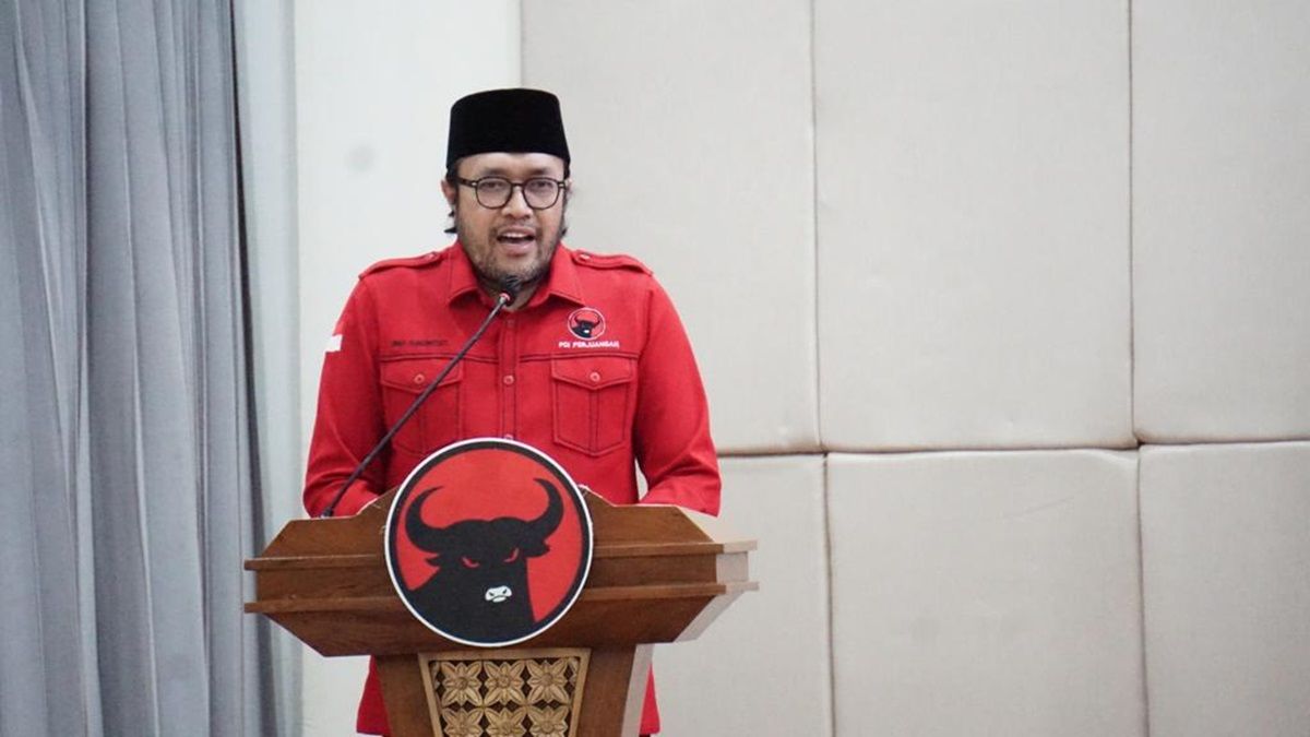 Ketua PDIP Jawa Barat Ono Surono.