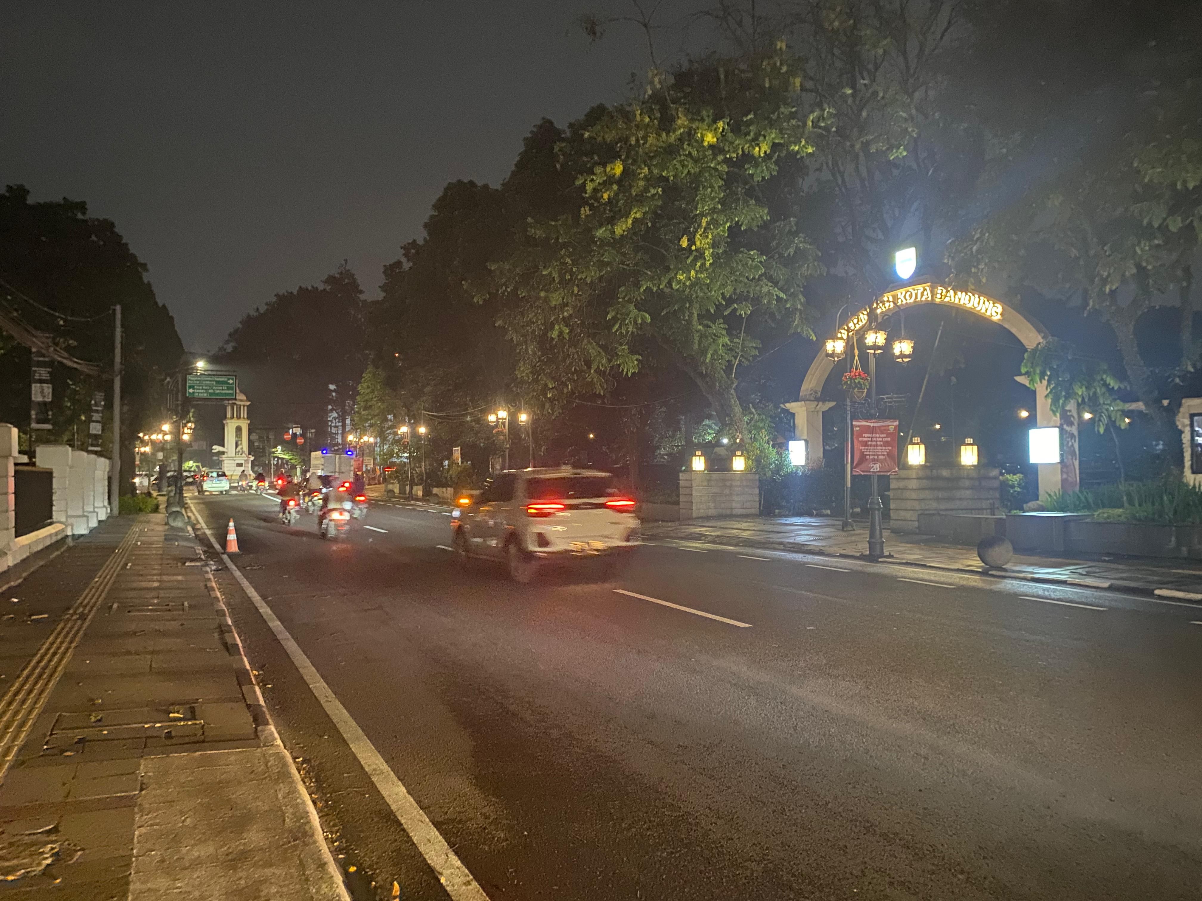 Braga Beken Diterapkan, Lalu Lintas di Pusat Kota Bandung Lancar Berjalan