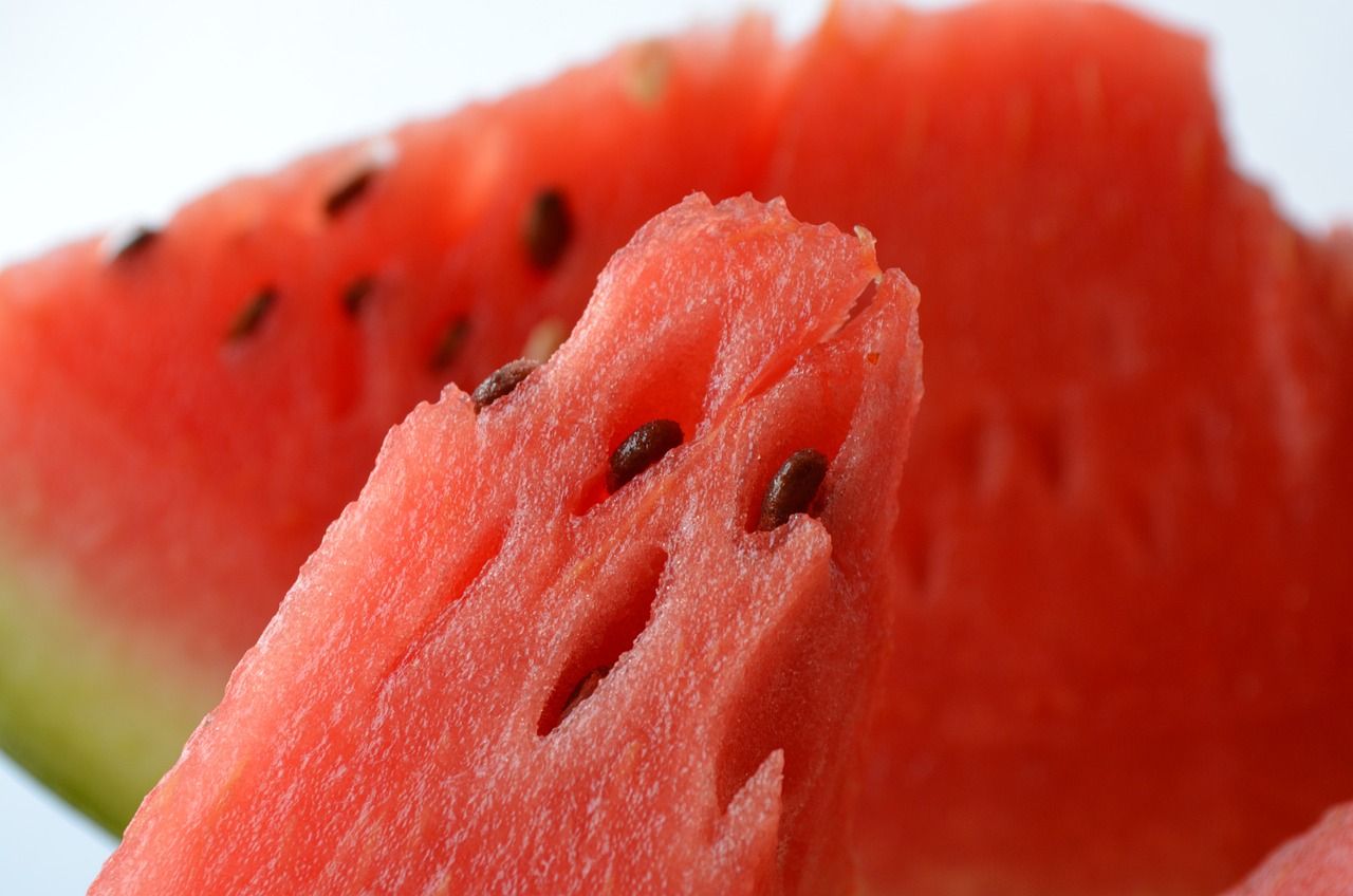 Buah semangka.