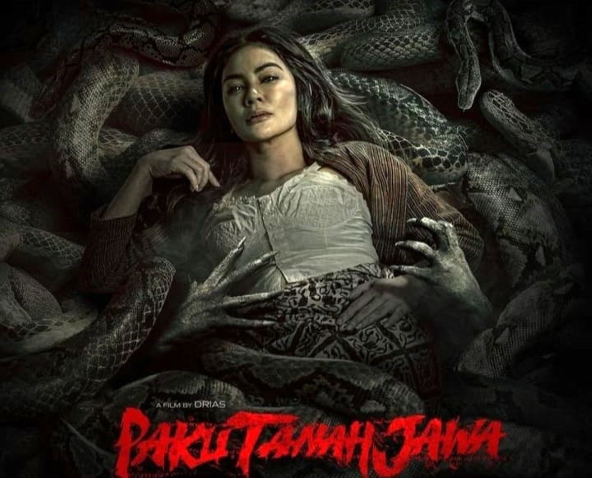 Film horor Paku Tanah Jawa, film bioskop terbaru yang tayang bulan Juni 2024.