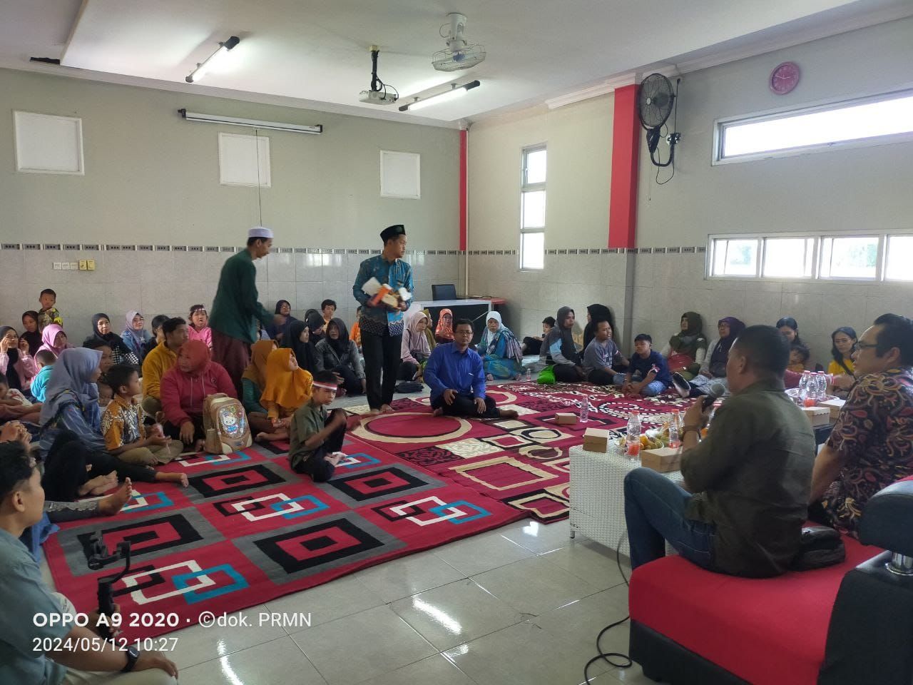 Foto: Puluhan anak difabel didampingi orang tuanya tampak hadir dalam acara halal bilahal yang digelar Yayasan Disabilitas Akur