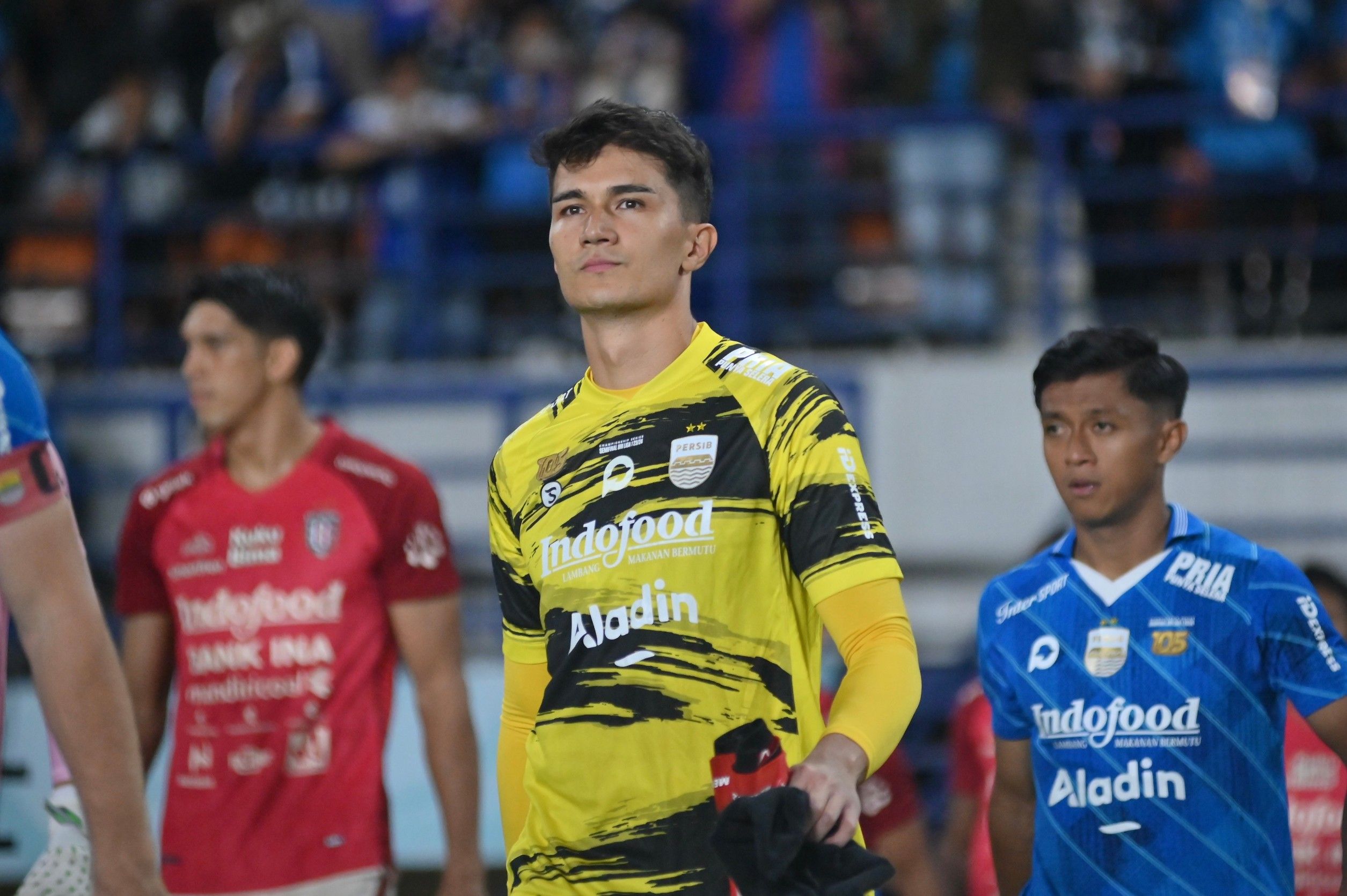 Kevin Mendoza minim melakulan penyelamatan di pertandingan leg 2 lawan Bali United. 