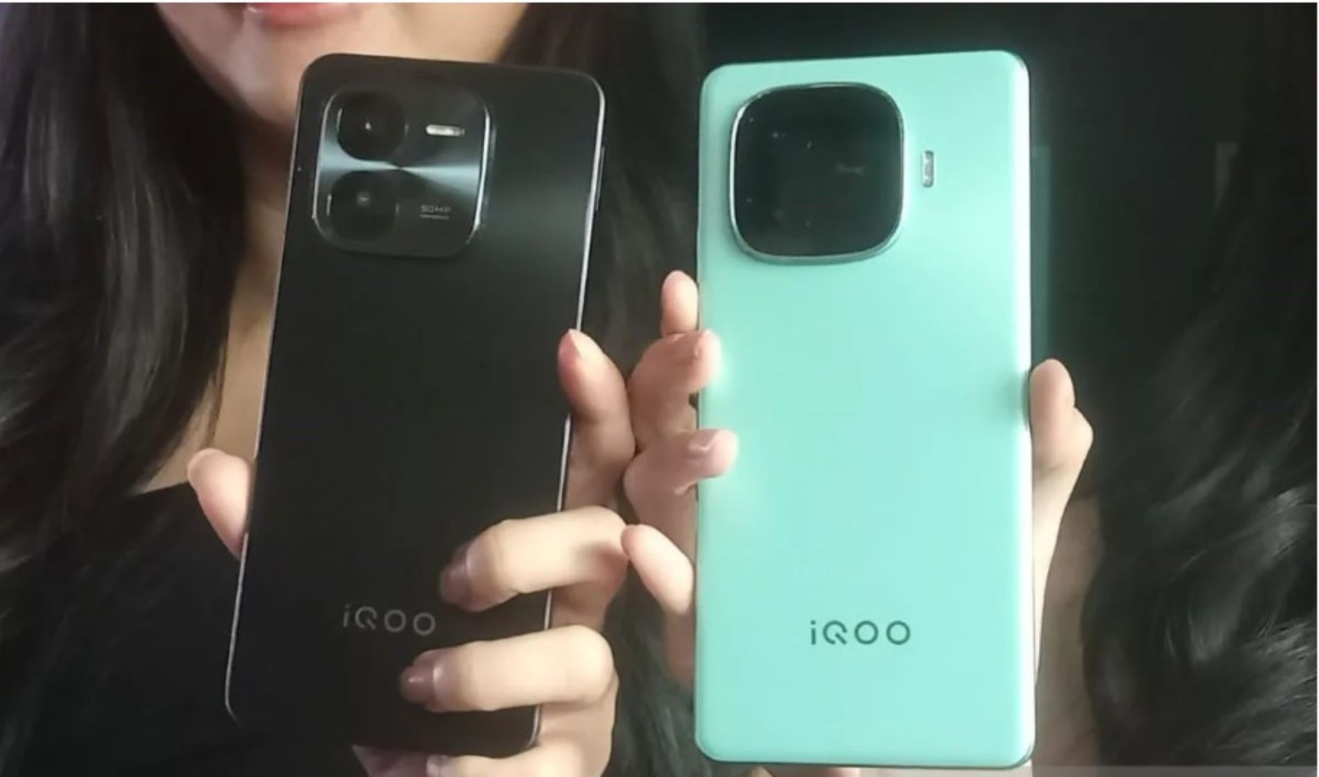 Tampilan ponsel baru keluaran iQOO yakni iQOO Z9 (kanan) dan iQOO Z9x (kiri)/