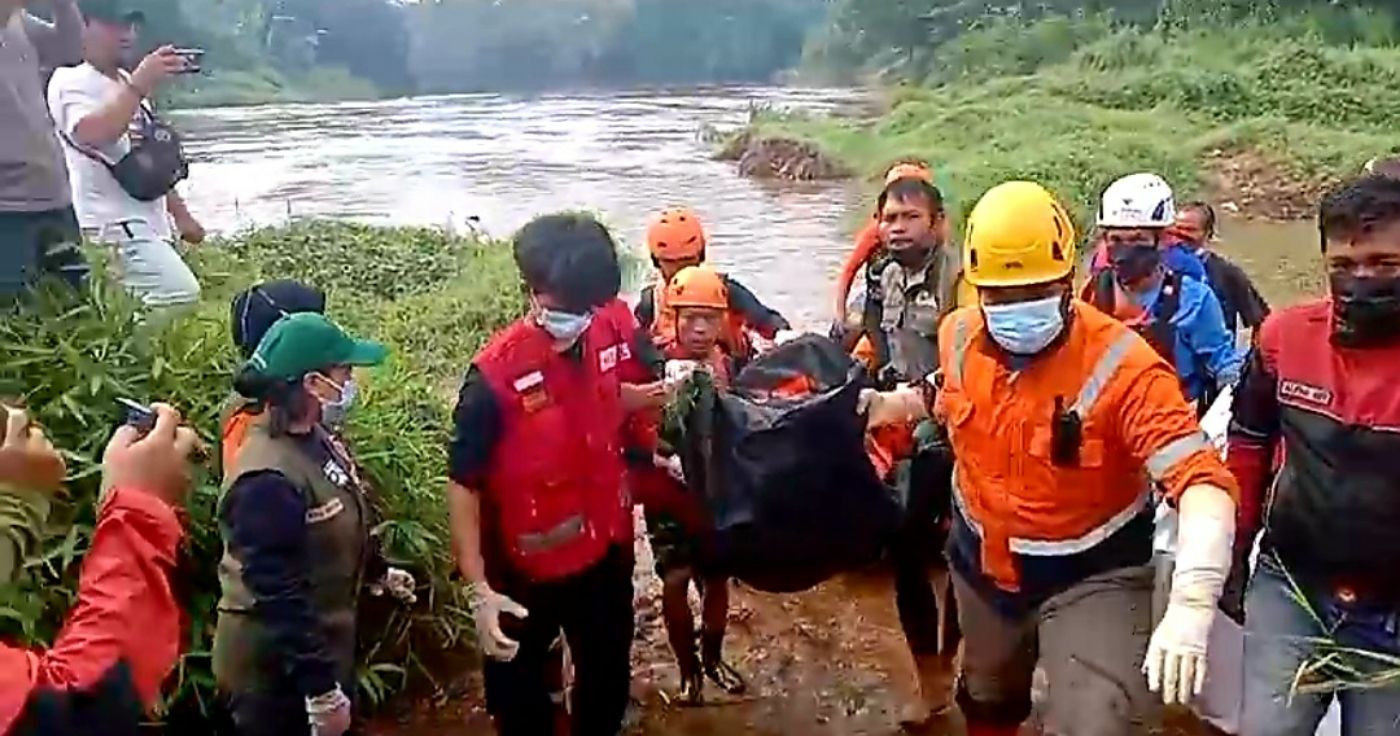 Jasad korban pemburu biawak ditemukan tak bernyawa, dievakuasi dari sungai citanduy dan dibawa ke Ruang Instalasi pemulasaraan jenazah di RSU Kota Banjar, Jumat (24/5/2024).