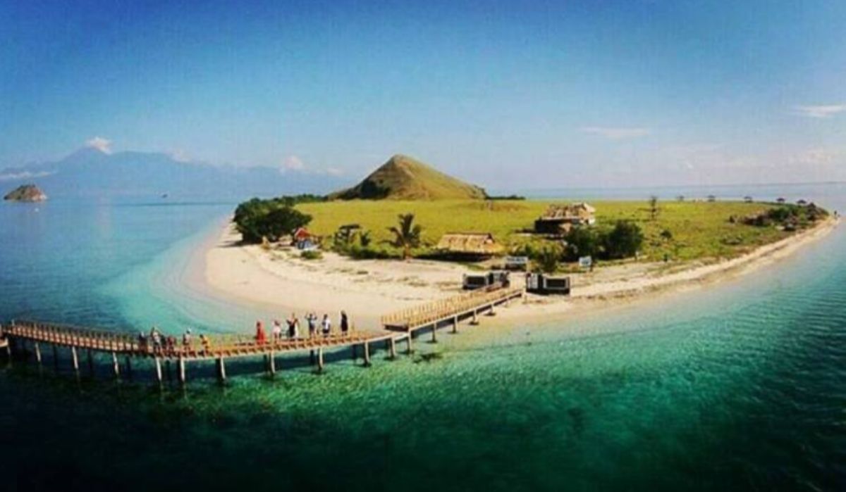 Rekomendasi Tempat Wisata Populer di Sumbawa Barat Tahun 2024 - Media ...