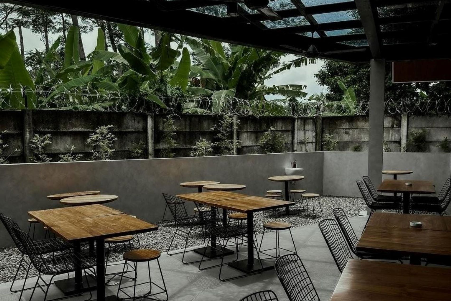 Semi outdoor Goffee Indonesia di Bogor/Instagram/archethics