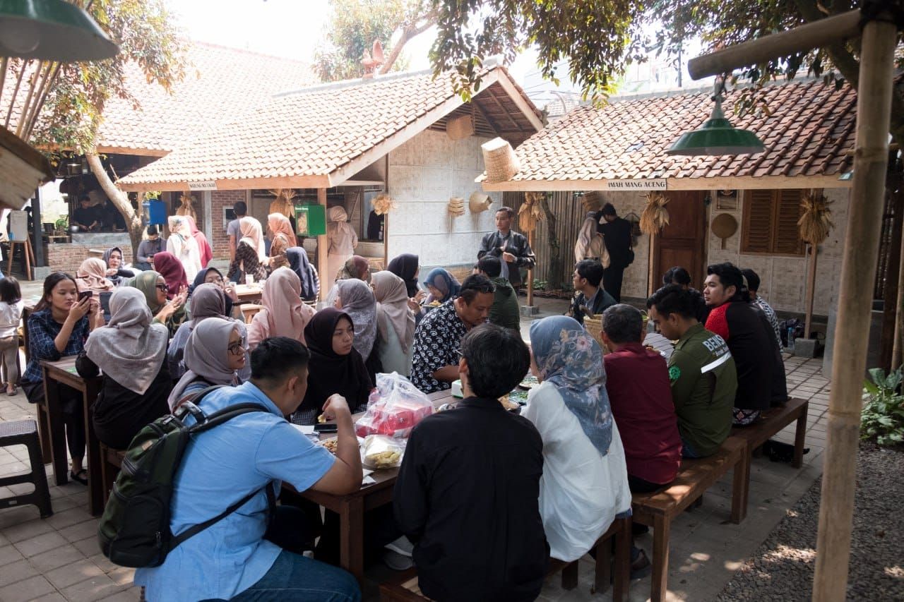 Sentuhan Desa di Kota: Dumuk Bareto Tawarkan Pengalaman Kuliner Unik