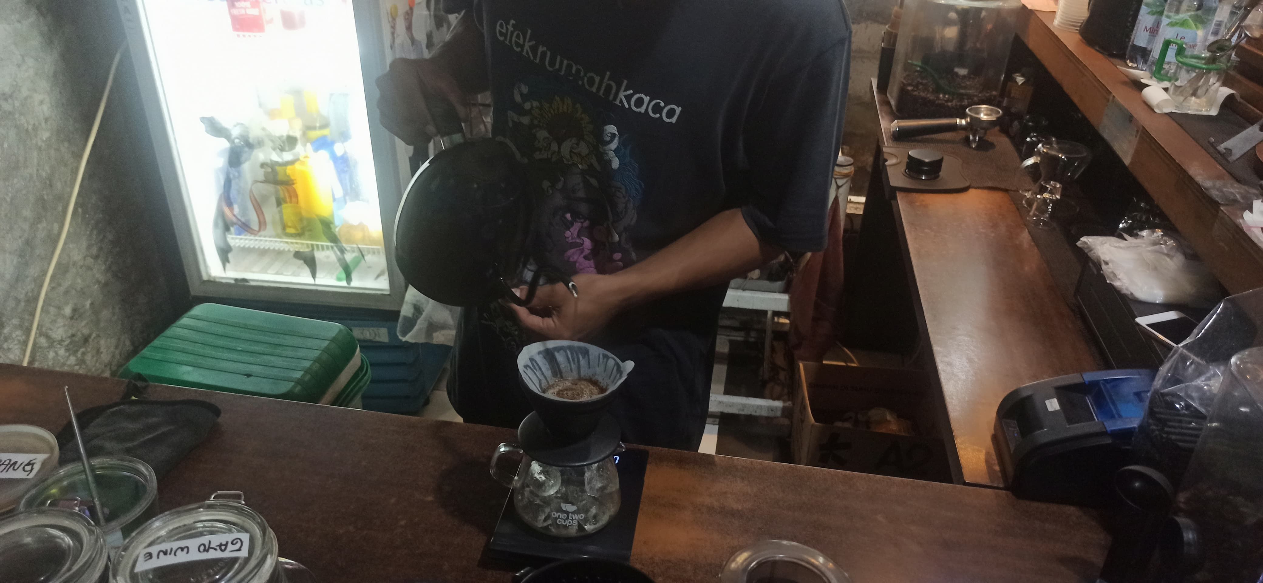 Proses menyeduh japaneese iced coffee