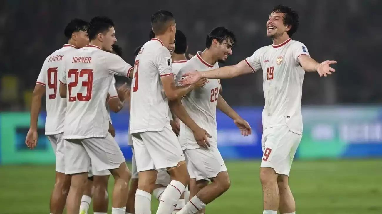 Thom Haye cetak gol pertama Indonesia ke gawang Filipina pada pertandingan putaran kedua Kualifikasi Piala Dunia 2026 Zona Asia.