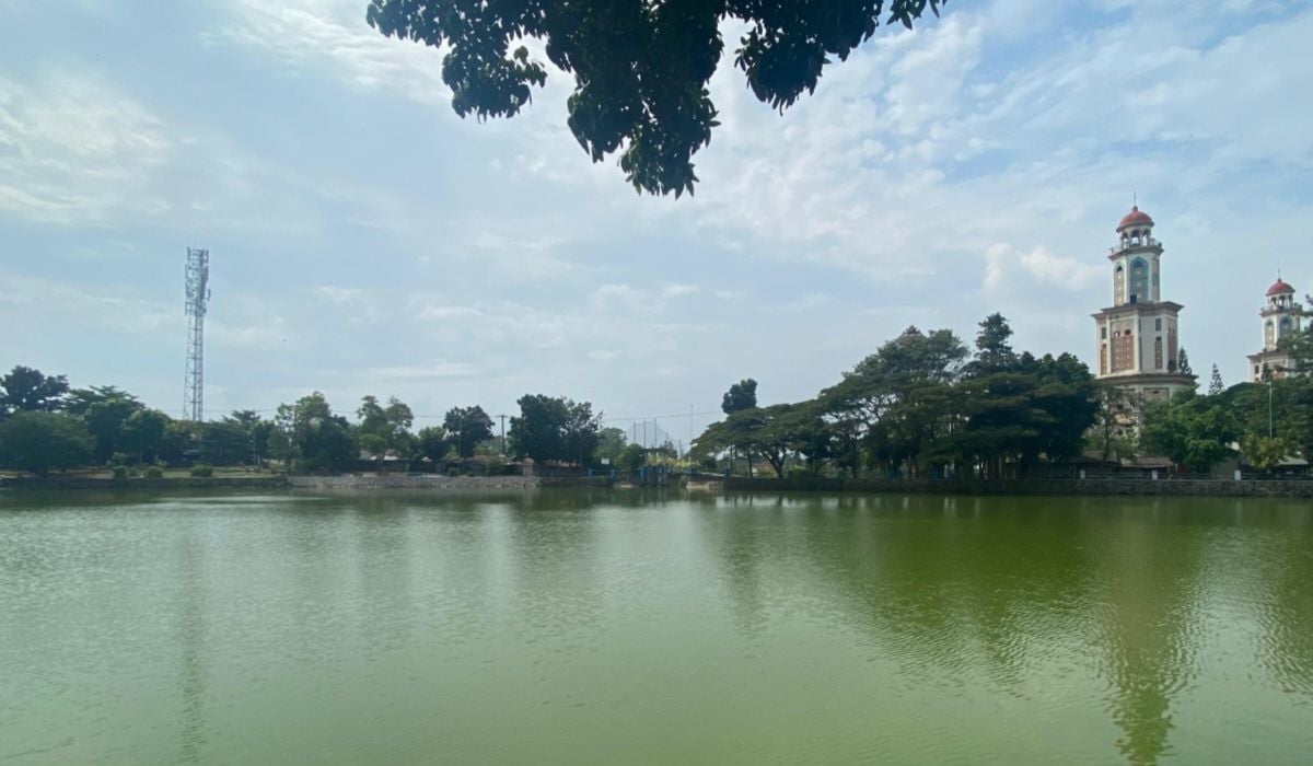 FOTO: Wisata Situ Rawa Binong, Danau Indah Tersembunyi di Kabupaten ...