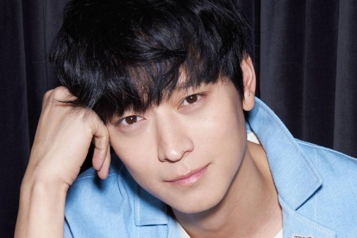 Usai 20 tahun absen, Kang Dong Won comeback ke layar drama Korea bersama Jun Ji Hyun lewat drakor Tempest.