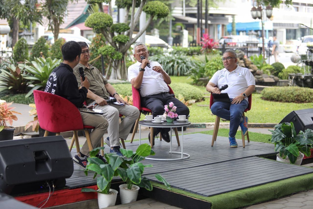 Penjabat Wali Kota Bandung, Bambang Tirtoyuliono menyampaikan, generasi penerus harus terus diingatkan tentang pentingnya peringatan ini. Terutama pada tahun 2024 yang akan menandai peringatan ke-69 Festival Asia Afrika.