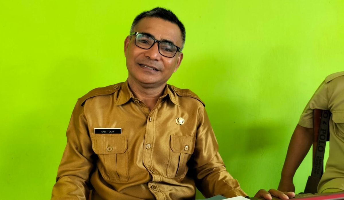 Kepala UPTD Pendapatan Daerah Provinsi Nusa Tenggara Timur Wilayah Kabupaten Ende, Abdulgani Rasyd Tokan, SE.//