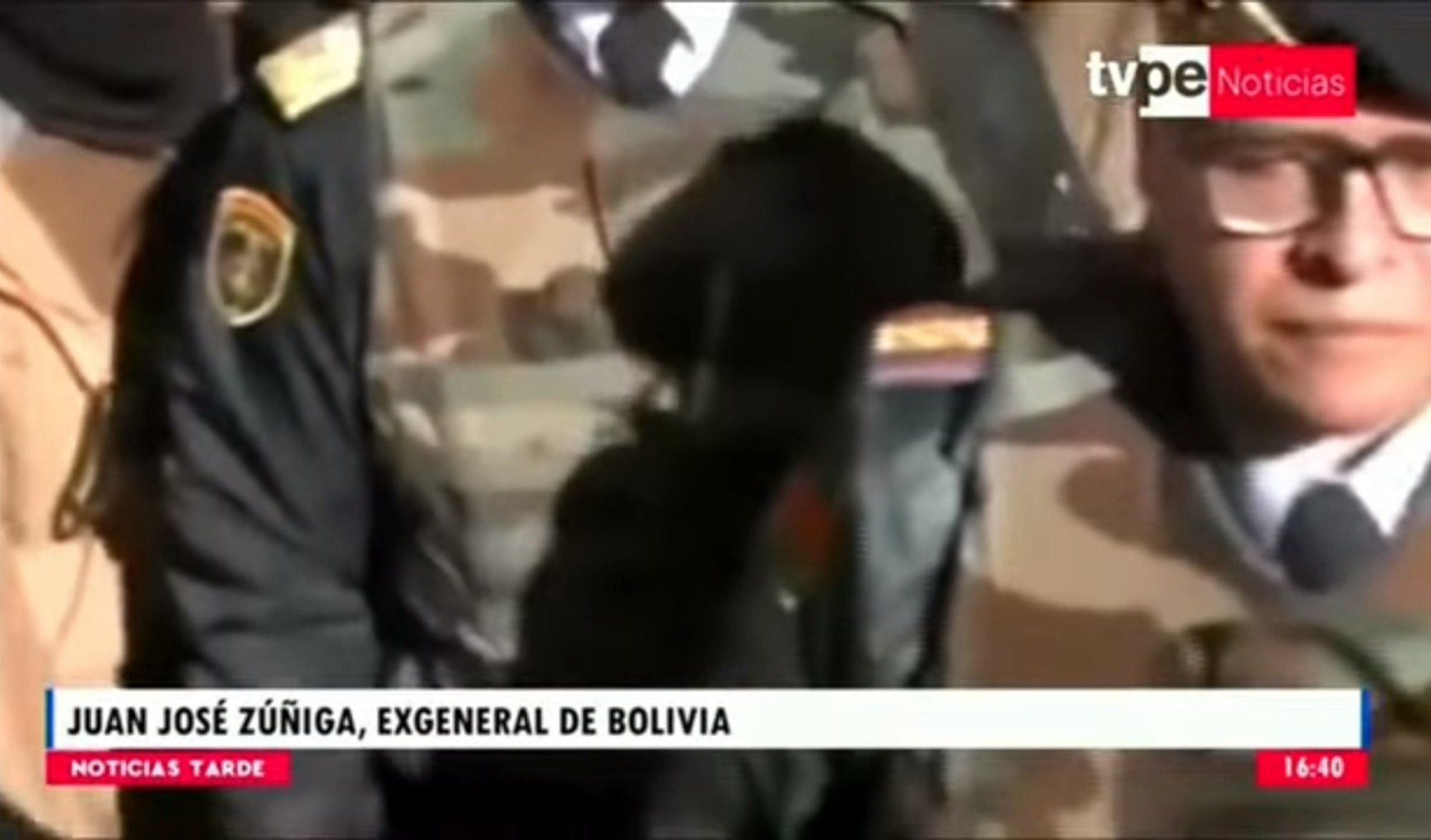 Panglima AD Bolivia Jenderal Juan Jose Zuniga dalam upaya kudeta kepada Presiden Luis Arce