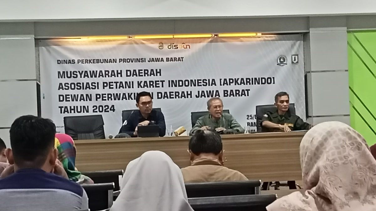 Musda 2024 Apkarindo Jawa Barat di Aula Dinas Perkebunan Provinsi Jawa Barat, di Bandung, Selasa, 25 Juni 2024.