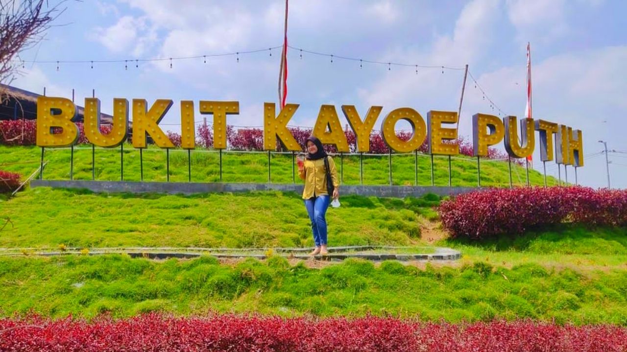 Bukit Kayoe Putih di Kecamatan Jetis, Kabupaten Mojokerto