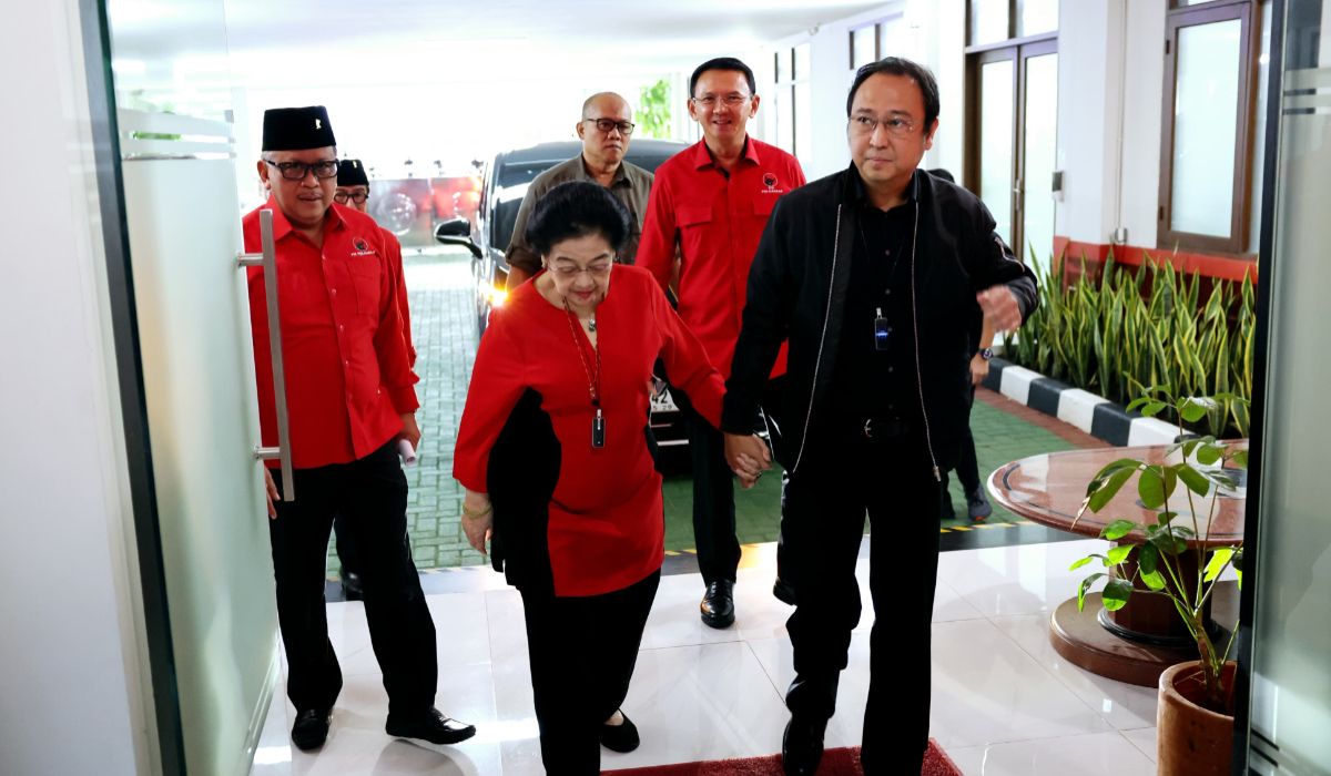 Ketua Umum DPP PDIP Megawati Soekarnoputri akan pimpin pengucapan sumpah janji jabatan pengurus DPP masa bakti 2019-2024 yang diperpanjang hingga 2025.  