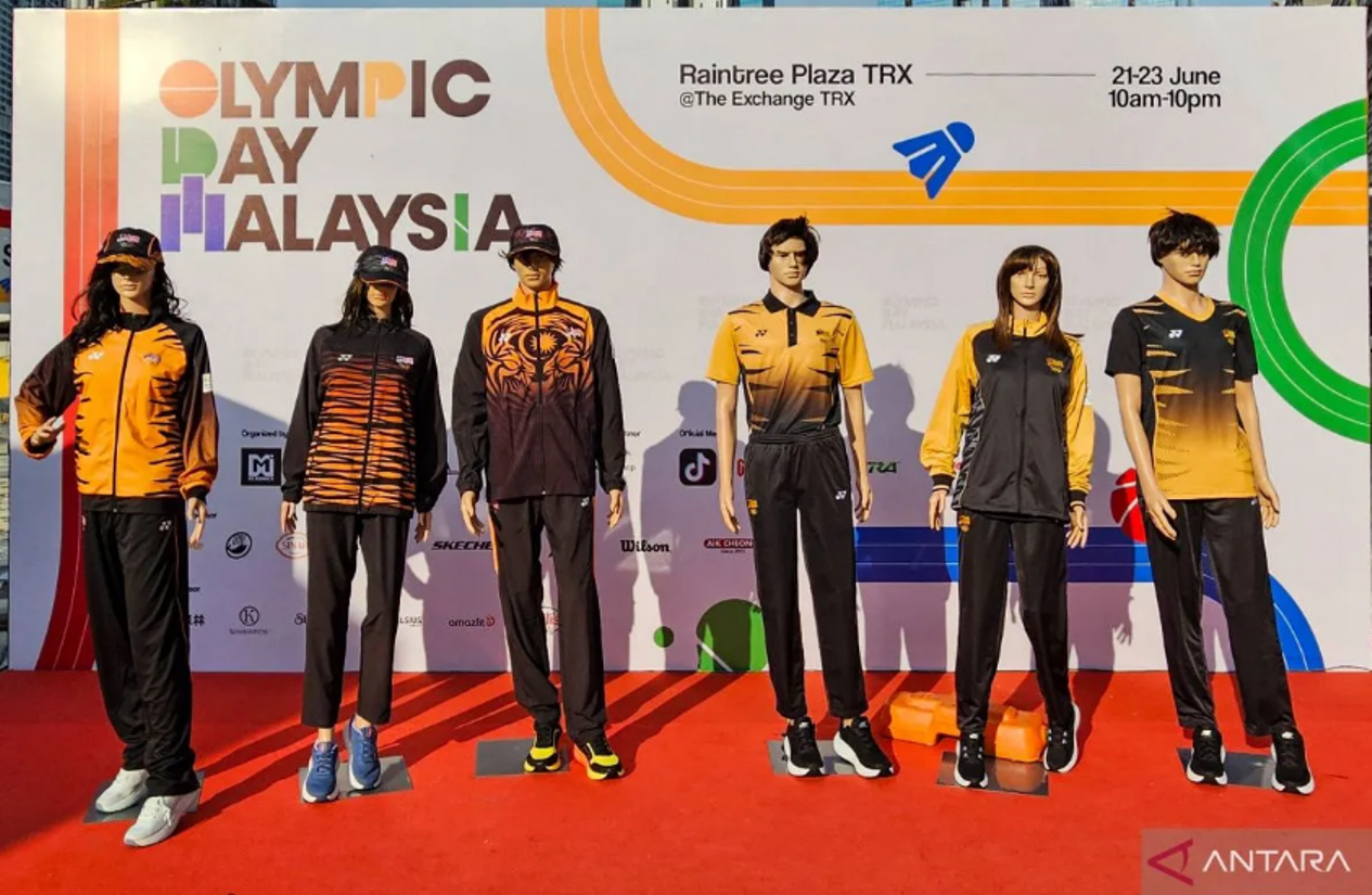 Indonesia Sukses Luncurkan Seragam Olimpiade Paris 2024, Malaysia