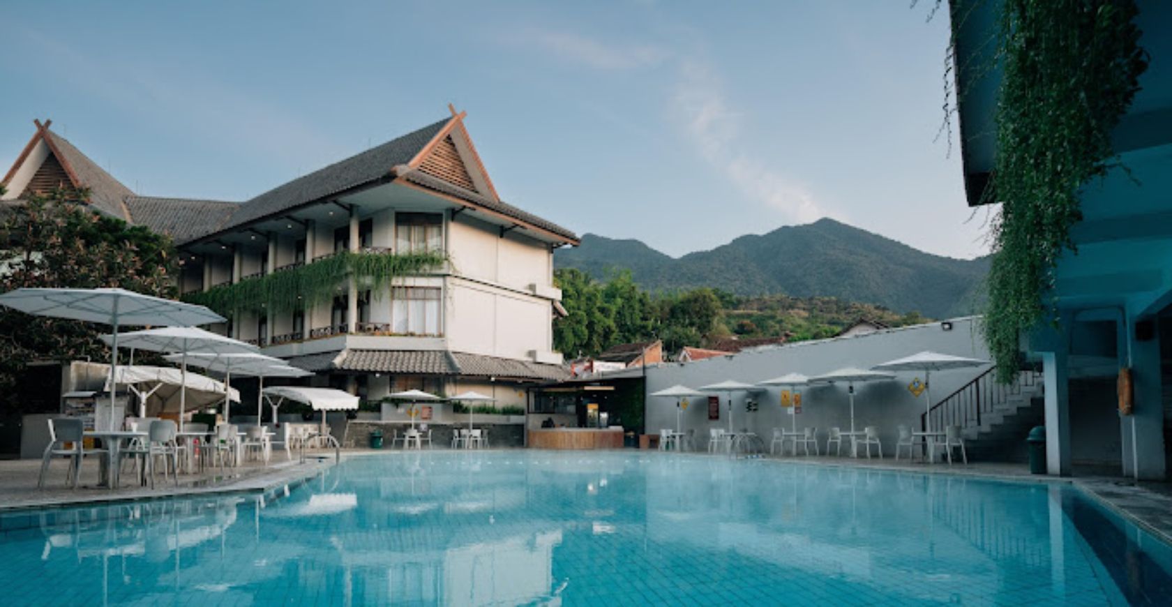 4 Rekomendasi Kolam Renang Menarik di Garut yang wajib Kalian Kunjungi ...